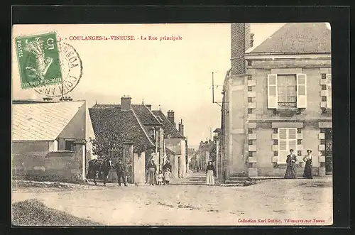 AK Coulanges-la-Vineuse, la Rue principale