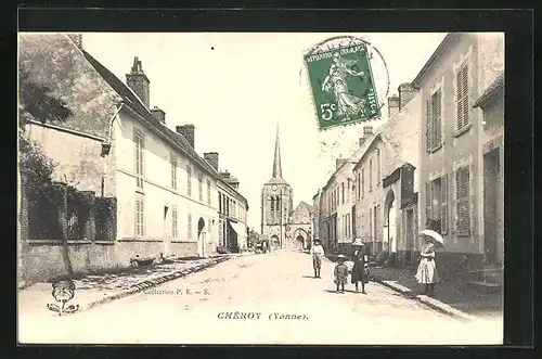 AK Chéroy, Entrée du Village