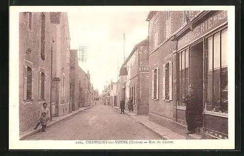 AK Champigny-sur-Yonne, Rue du Centre