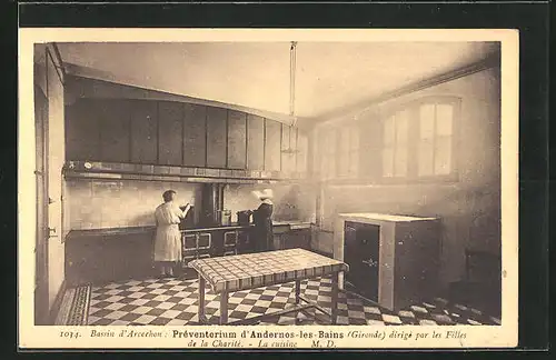 AK Andernos-les-Bains, dirigé par les Filles de la Charité-La cuisine