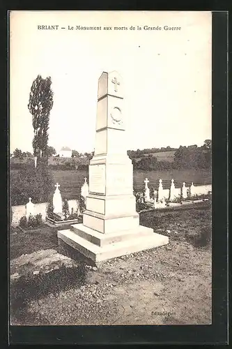 AK Briant, Le Monument aux morts de la Grande Guerre 1914-18