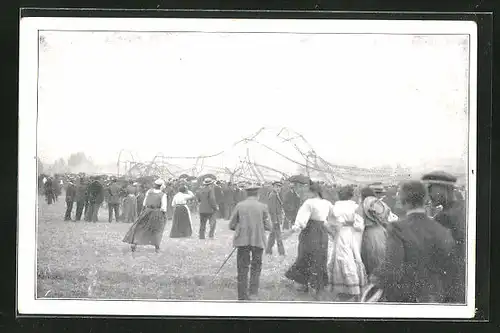 AK Echterdingen, Zeppelin-Katastrophe am 5.8.1908, Schaulustige strömen an die Unglücksstelle
