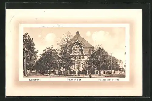 AK Neumünster, Karlstrasse Ecke Rendsburgerstrasse, Blick in beide Strassen