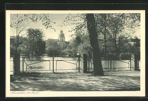 AK Neumünster, Partie am Teich mit Kirche