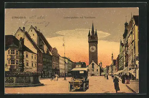 AK Straubing, Ludwigsplatz mit Stadtturm in der Abenddämmerung