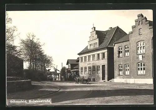 AK Schenefeld, Holstenstrasse mit Gemeinde-Sparkasse und Windmühle