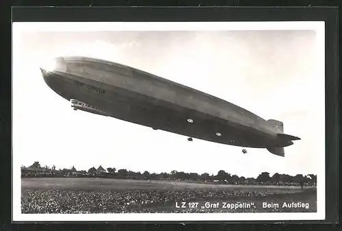 AK LZ 127 Graf Zeppelin beim Aufstieg