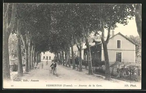 AK Vermenton, Avenue de la Gare