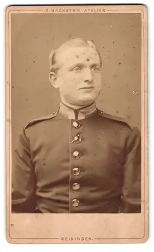 Fotografie R. Brachner, Meiningen, Georgstr. 22, Portrait Ufz. in Uniform mit Schulterklappen