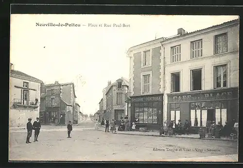 AK Neuville-de-Poitou, Place et Rue Paul-Bert