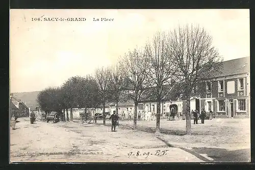 AK Sacy-le-Grand, La Place