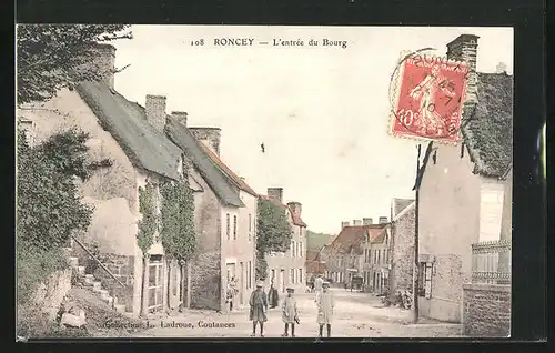 AK Roncey, L`entrée du Bourg