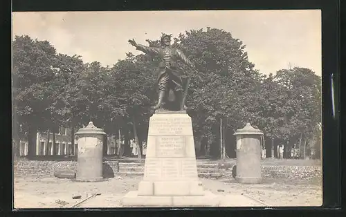 AK Portbail, Monument aux Morts de la Grande Guerre 1914 - 1918