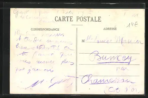 AK Nuits-sur Armancon, Rue de la Poste, Menschen auf der Strasse