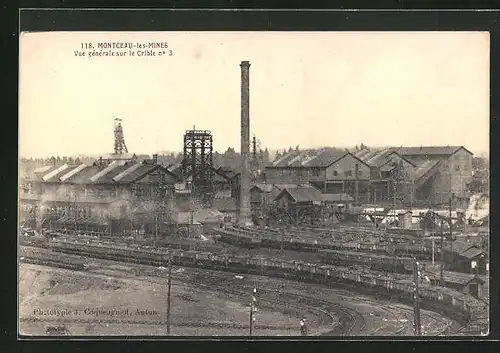 AK Montceau-les-Mines, Au Pays Minier, Vue generale sur le Crible No 3, beladene Kohlezüge an der Fabrik