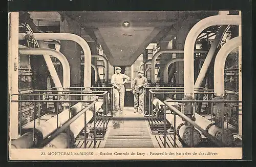 AK Montceau-les-Mines, Station Centrale de Lucy, Passerelle des batteries de Chaudieres, Arbeiter in der Kohlefabrik