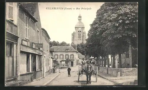 AK Villeblevin, Rue Principale, Pferdekarren mit Blick zur Kirche