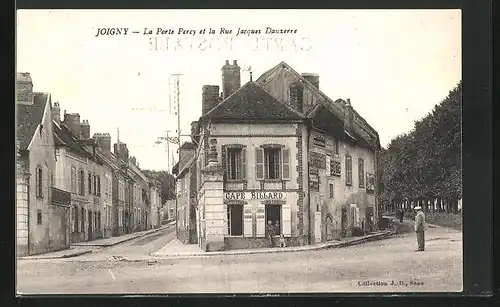 AK Joigny, La Porte et la Rue Jacques Dauxerre