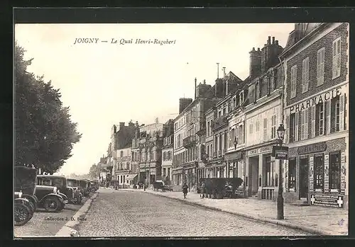 AK Joigny, Le Quai Henri-Ragobert, parkende AUtos vor den Geschäften