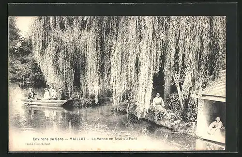AK Maillot, La Vanne en Aval du Pont