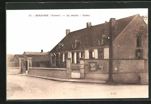 AK Beauvoir, La Mairie et Ecoles