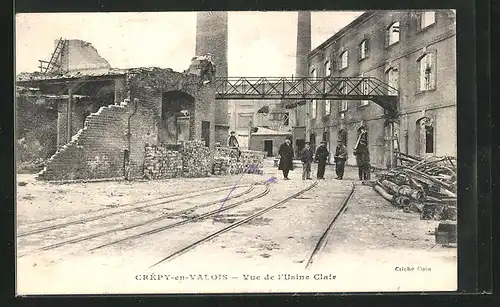 AK Crépy-en-Valois, Vue de l`Usine Clair