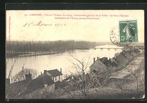 AK Laroche, Vue sur l`Yonne, Le Bourg, Submersion generale de la Vallee, Blick über den Ort bei Hochwasser
