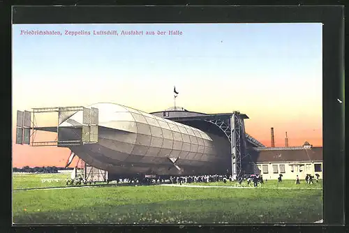 AK Friedrichshafen, Zeppelins Luftschiff, Ausfahrt aus der Halle