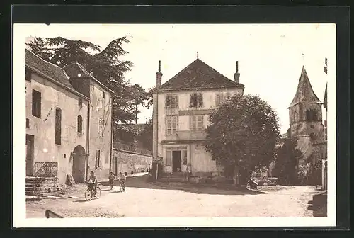 AK Dezize-lès-MarangesLa Place et L`Èglise