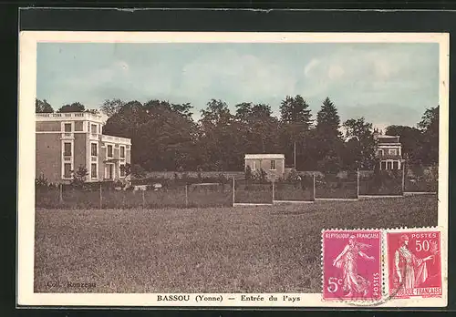 AK Bassou, Entrèe du Pays