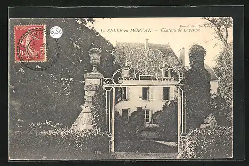 AK La Selle-en-Morvan, Chateau de Lavesvre