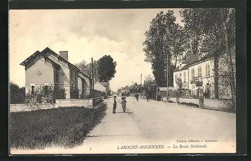 AK Laroche-Migennes, La Route Nationale