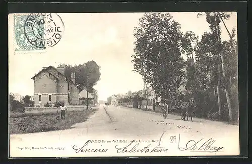 AK Laroche-sur-Yonne, La Grande Route