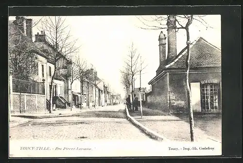 AK Toucy-Ville, Rue Pierre-Larousse