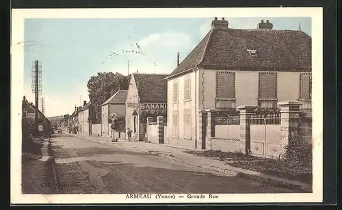 AK Armeau, Grande Rue, Strassenpartie