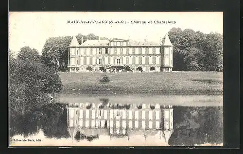 AK Main-les-Arpajons, Chateau de Chanteloup, Ansicht vom Wasser aus