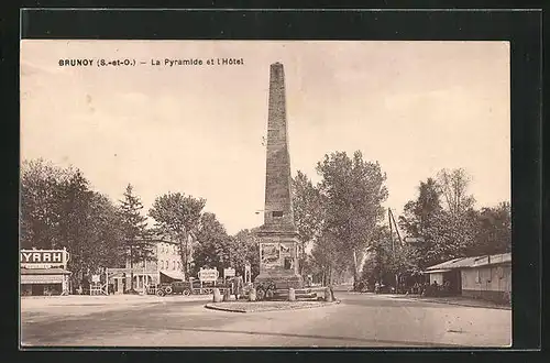 AK Brunoy, La Pyramide et l`Hotel