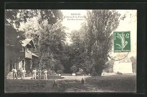 AK Nesles, Chateau de la Fortelle Pavillon d`entrèe