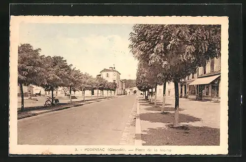 AK Podensac, Place de la Mairie