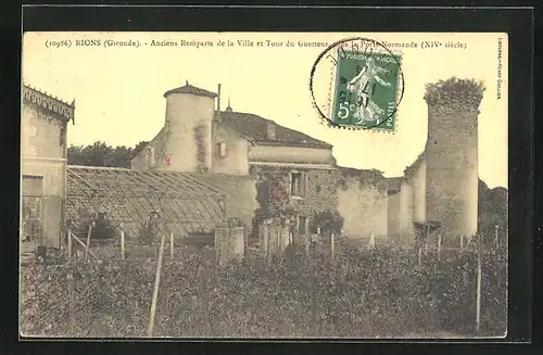 AK Rions, Anciens Remparts de la Ville et Tour du Guetteur pres la Porte Normande