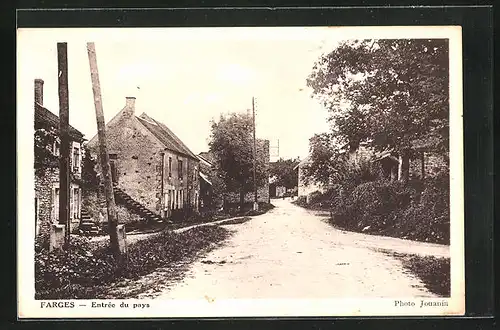 AK Farges, Entrée du Pays