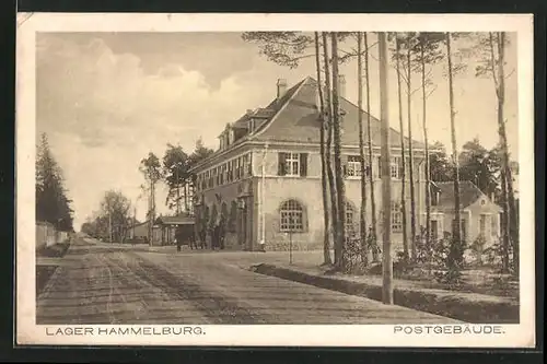 AK Hammelburg, Strassenpartie mit Postgebäude