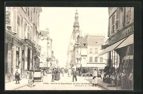 AK Sens, Rue de la République un jour de Marché