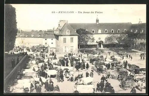 AK Avallon, Un Jour de Foire