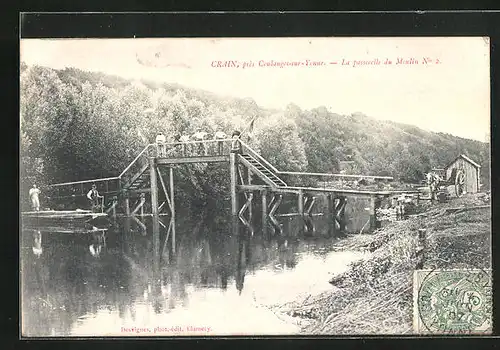 AK Crain, près Coulanges-sur-Yvonne-La passerelle du Moulin