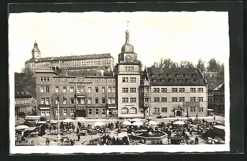 AK Rudolstadt, Markt mit Schloss