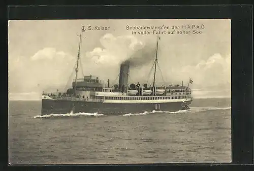 AK Passagierschiff TS Kaiser der HAPAG in voller Fahrt auf See