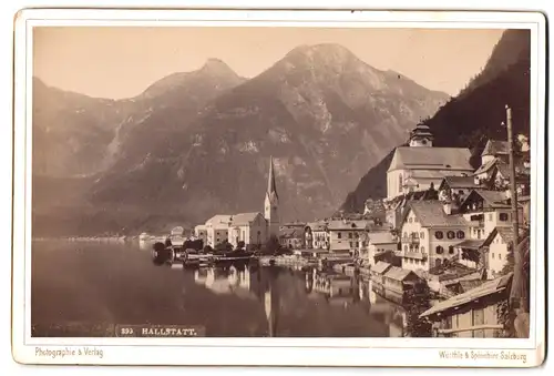 Fotografie Würthle & Spinnhirn, Salzburg, Ansicht Hallstatt, Ortsansicht am Seeufer