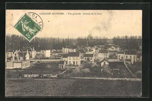 AK Laroche-Migennes, Vue générale, Avenue de la Gare