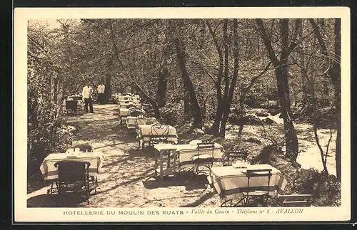 AK Avallon, Vallee du Cousin, Hotellerie du Moulin des Ruats, im Garten